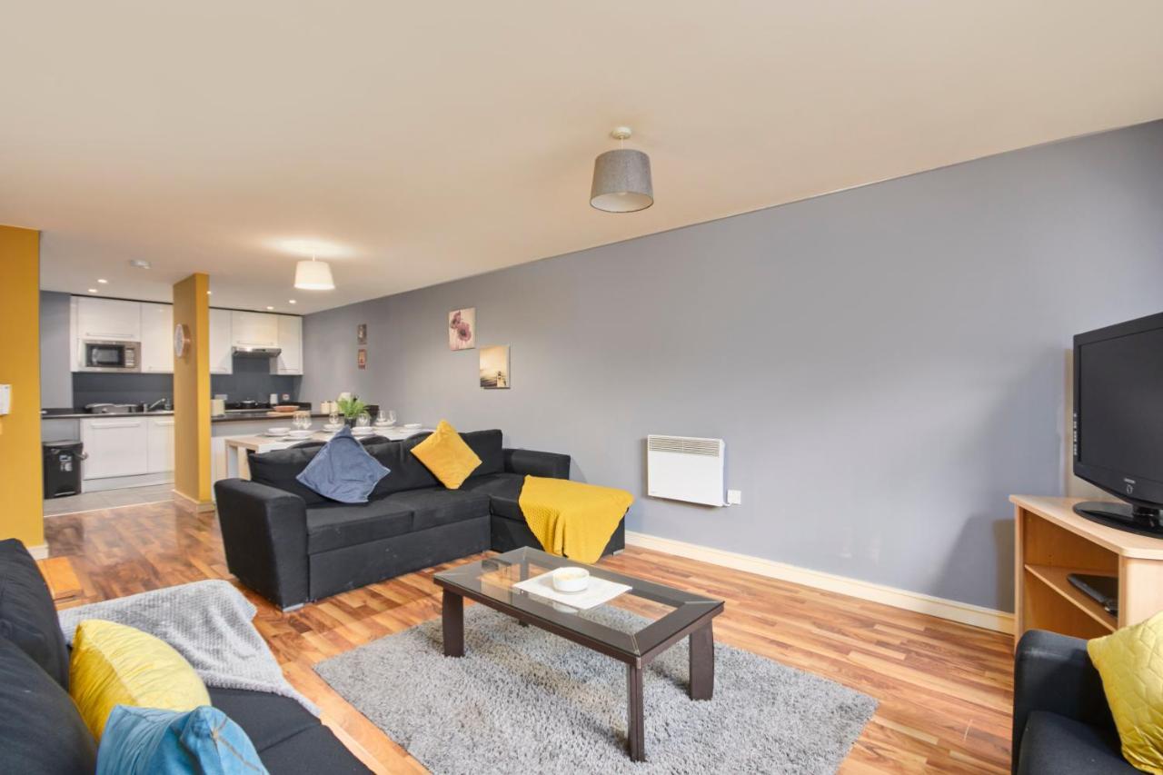 Stylish Manchester Gem - Sleeps 10! Eksteriør bilde
